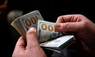 قفز لـ 51 جنيهًا.. سعر الدولار  مقابل الجنيه بالسوق السوداء اليوم