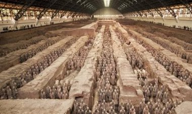 الرهبة والأسرار وراء الأبواب المغلقة.. غموض قبر تشين شي هوانغ