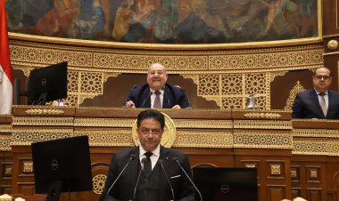 النائب طارق نصير يستعرض سياسة الحكومة في المناطق الصناعية بمنطقة قناة السويس