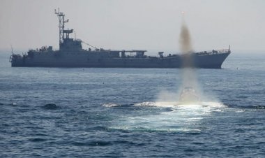 الهند تهدد مستهدفي سفنها في البحر الأحمر