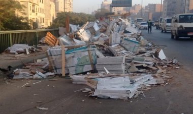 عاجل.. انقلاب حمولة عربية نقل ثقيل على الطريق الدائري بالجيزة.. بث مباشر