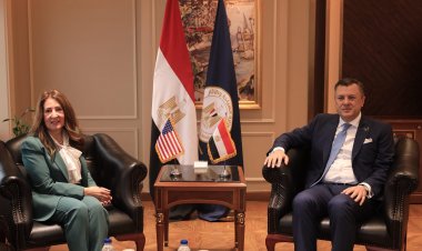 مباحثات مصرية أمريكية لبحث تعزيز التعاون في مجالي السياحة والآثار