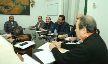 جمعية المؤلفين والملحنين تحذر من التعامل مع غيرها في حق الأداء العلني بالعزف أو الغناء