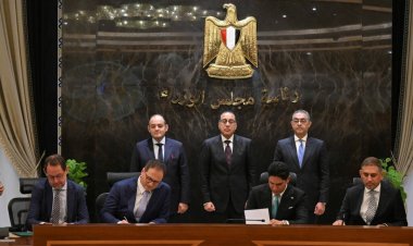 باستثمارات 300 مليون دولار.. أبو هشيمة يوقع عقد إنشاء مجمع صناعات أغذية زراعية 