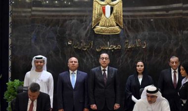 توقيع عقد يمنح «أبو ظبي للموانئ» إدارة وتشغيل محطة متعددة الأغراض بميناء سفاجا لـ30 عامًا