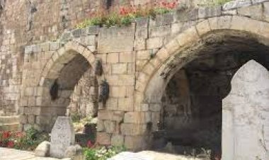 الخارجية الفلسطينية تدين إقدام عصابة من المتطرفين على تدنيس مقبرة باب الرحمة