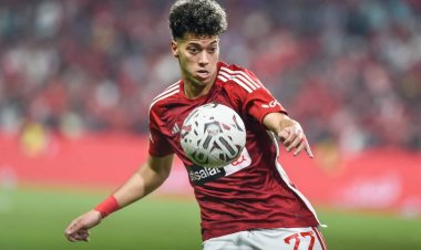 إمام عاشور يكذب ميدو.. ويكشف حقيقة "الهجاص"