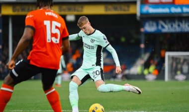 تشيلسي يفوز على لوتون تاون بصعوبة في الدوري الإنجليزي