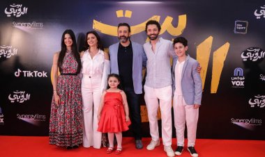 كريم عبد العزيز يكتسح وأكرم حسني في المركز الثاني.. أعلى 10 أفلام في إيرادات السينما خلال 2023