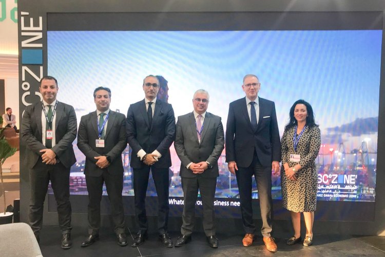 رئيس اقتصادية قناة السويس يبحث مع عدد من الشركات العالمية التعاون في مجال إنتاج الوقود الأخضر