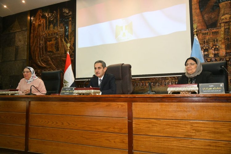 محافظ الغربية يعقد لقاءً توعويًا لتحفيز السيدات والفتيات للمشاركة في الانتخابات الرئاسية