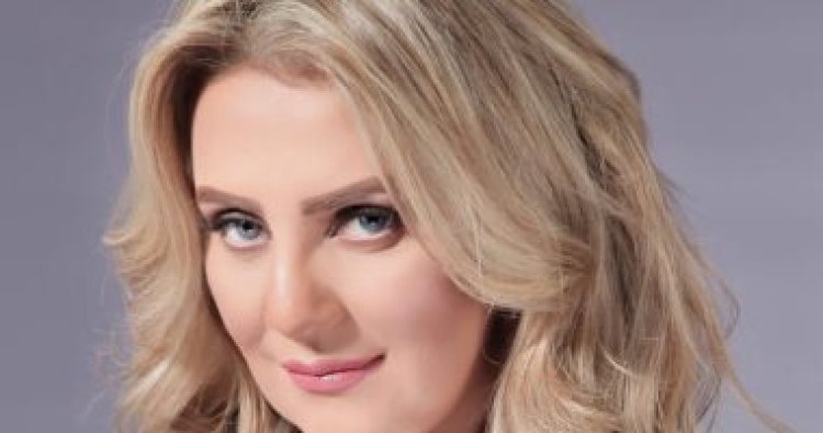 رانيا محمود ياسين عن عودة شهيرة للفن: «حقها تعمل اللي هي بتحبه»