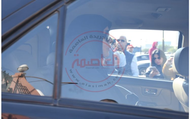 ظهور ميرفت أمين برفقة دنيا سمير غانم في جنازة الراحل أشرف عبد الغفور
