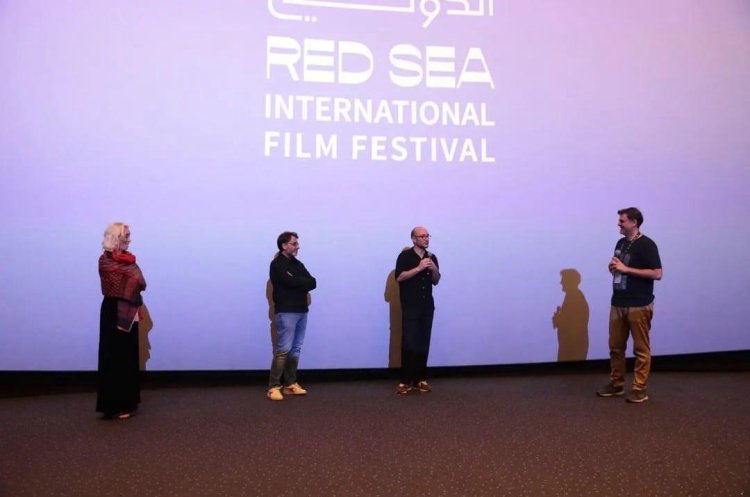 بحضور طاقم العمل وأبرز المشاهير.. احتفاء كبير بفيلم وراء الجبل في مهرجان البحر الأحمر السينمائي الدولي