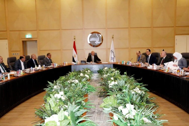 النقل: لا استيراد للأوتوبيسات من الخارج ودعم الصناعات الوطنية لتلبية احتياجات السوق المحلي