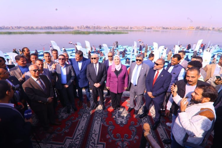 وزيرة التضامن: المرحلة الثانية للمبادرة الرئاسية «بر أمان» بدأت بتسليم 680 مركب صيد