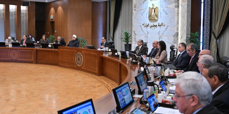 «السعيد» تستعرض موقف تسكين المقرات الحكومية بعد إخلائها وانتقالها للعاصمة الإدارية
