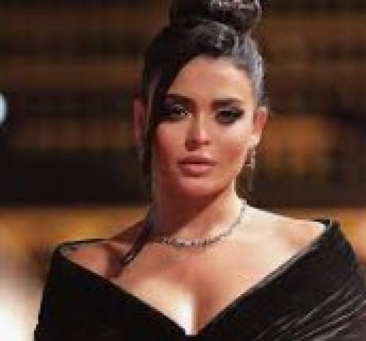 شاهد أحدث إطلالة للفنانة أسماء جلال