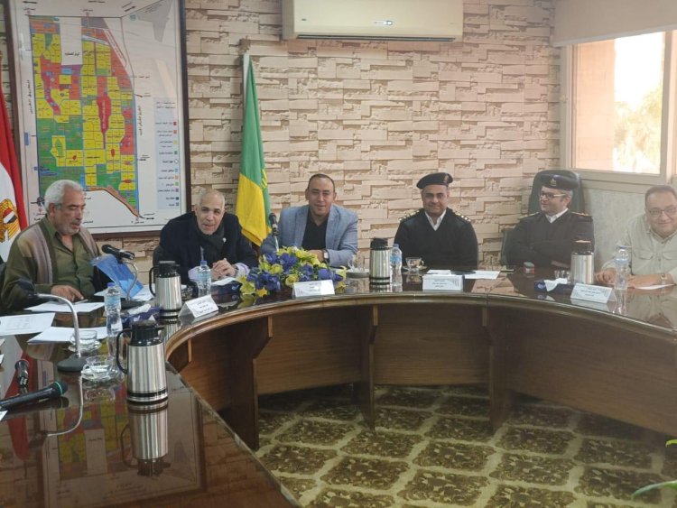 رئيس جهاز الشروق: تخصيص 15 موقعاً لأبناء المدينة بمشروع «شارع شباب الشروق» لتوفير فرص عمل