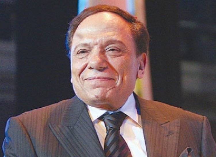 اليوم.. الحكم في دعوى عادل إمام ضد مصلحة الضرائب بسبب 6.4 مليون جنيه