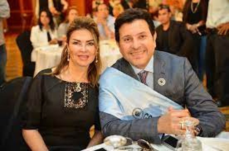 هاني شاكر عن زوجته: ناقدة لاذعة.. وأرفض الغناء في المنزل