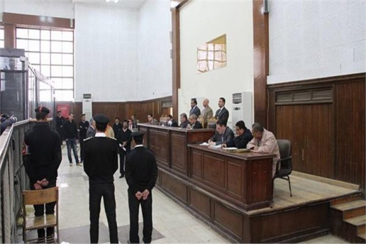 السجن 15 سنة لمعاون تنفيذ بمحكمة جنوب القاهرة بتهمة الإختلاس