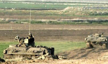 الآليات العسكرية الإسرائيلية تصل إلى مدخل مخيم النصيرات