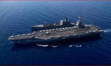 البحرية الأمريكية تعيد حاملة طائرات في شرق المتوسط إلى قاعدتها