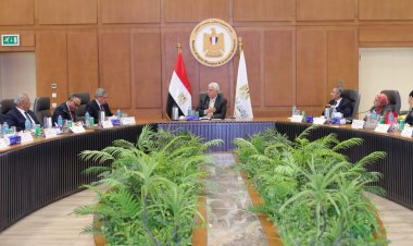 وزير التعليم العالي والبحث العلمي يرأس اجتماع مجلس المراكز والمعاهد والهيئات البحثية