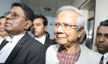 حاصل على جائزة نوبل في بنجلاديش يواجه اتهامات قانونية وسجن محتمل