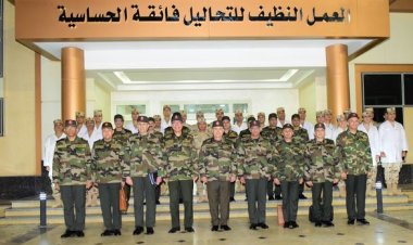 رئيس أركان حرب القوات المسلحة يتفقد المعامل الرئيسية لإدارة الحرب الكيميائية