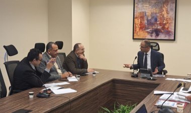 نائب وزير الإسكان يناقش مع رئيس شركة المقاولون العرب فرص التعاون