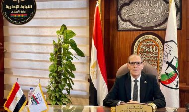 المستشار حافظ عباس يهنئ البابا تواضروس بمناسبة عيد الميلاد المجيد