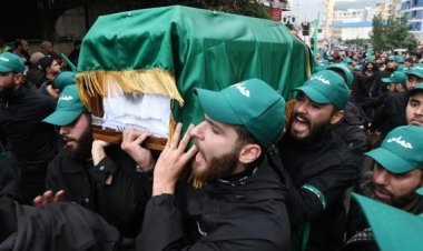 تشييع جثمان صالح العاروري ورفاقه في بيروت