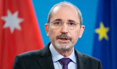 وزير الخارجية الأردني يؤكد استمرار بلاده في العمل على وقف العدوان على غزة