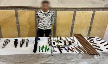 القبض على ميكانيكي وعاطل بحوزتهما 21 قطعة سلاح بالفيوم وأسيوط