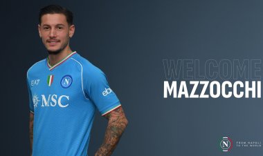 نابولي الإيطالي يعلن تعاقده مع باسكوال مازوتشي