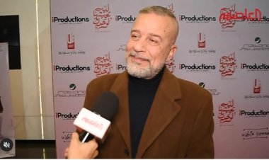 شريف منير لـ«العاصمة»: «وفاة طارق عبد العزيز أثرت علي.. والفن مهنة مش سهلة»