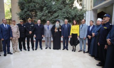 محافظ الجيزة يزور مقر مطرانية شمال الجيزة للتهنئة بعيد الميلاد المجيد