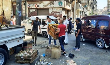 شرطة المرافق تشن حملات لإزالة الإشغالات والتعديات بالميادين والشوارع بالعاصمة