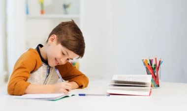 نصائح لتشجيع الطفل على المذاكرة.. تعرفي عليها