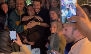 أبطال «الحريفة» يفاجئون الجمهور بسينمات القاهرة