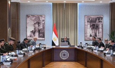 رئيس الوزراء يترأس اجتماع لجنة تقنين أوضاع الكنائس