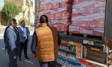 أمين صندوق نقابة المهندسين يتفقد قافلة المساعدات قبل مغادرتها إلى غزة