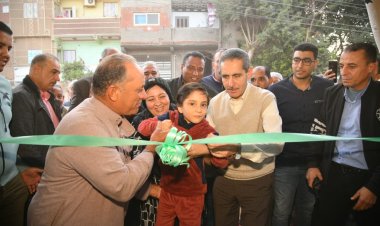 محافظ الغربية يفتتح معرضين لبيع السلع بأسعار مخفضة في قريتي دفرة وسندبسط