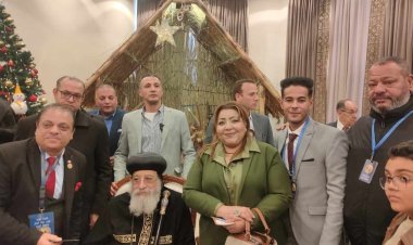 وفد «حُماة الوطن» بالوراق يزور البابا تواضروس الثاني للتهنئة بـ«عيد الميلاد»