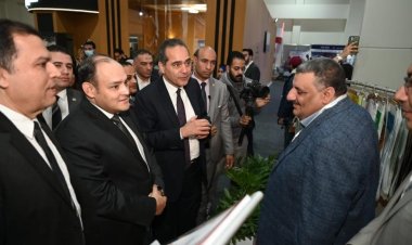 360 شركة من 12 دولة.. وزيران يفتتحان معرض إيجي بلاست