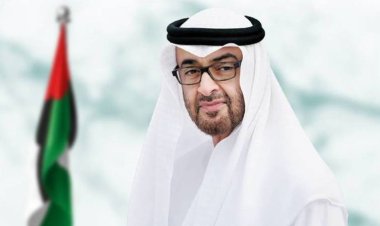 رئيس الإمارات يصل إلى الهند في زيارة عمل