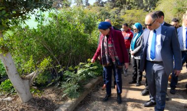 وزيرة البيئة تتفقد المشتل المركزى للوزارة للوقوف على الوضع الحالي له