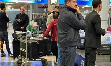 وصول وسام أبو علي مهاجم الأهلي الجديد إلى مطار القاهرة